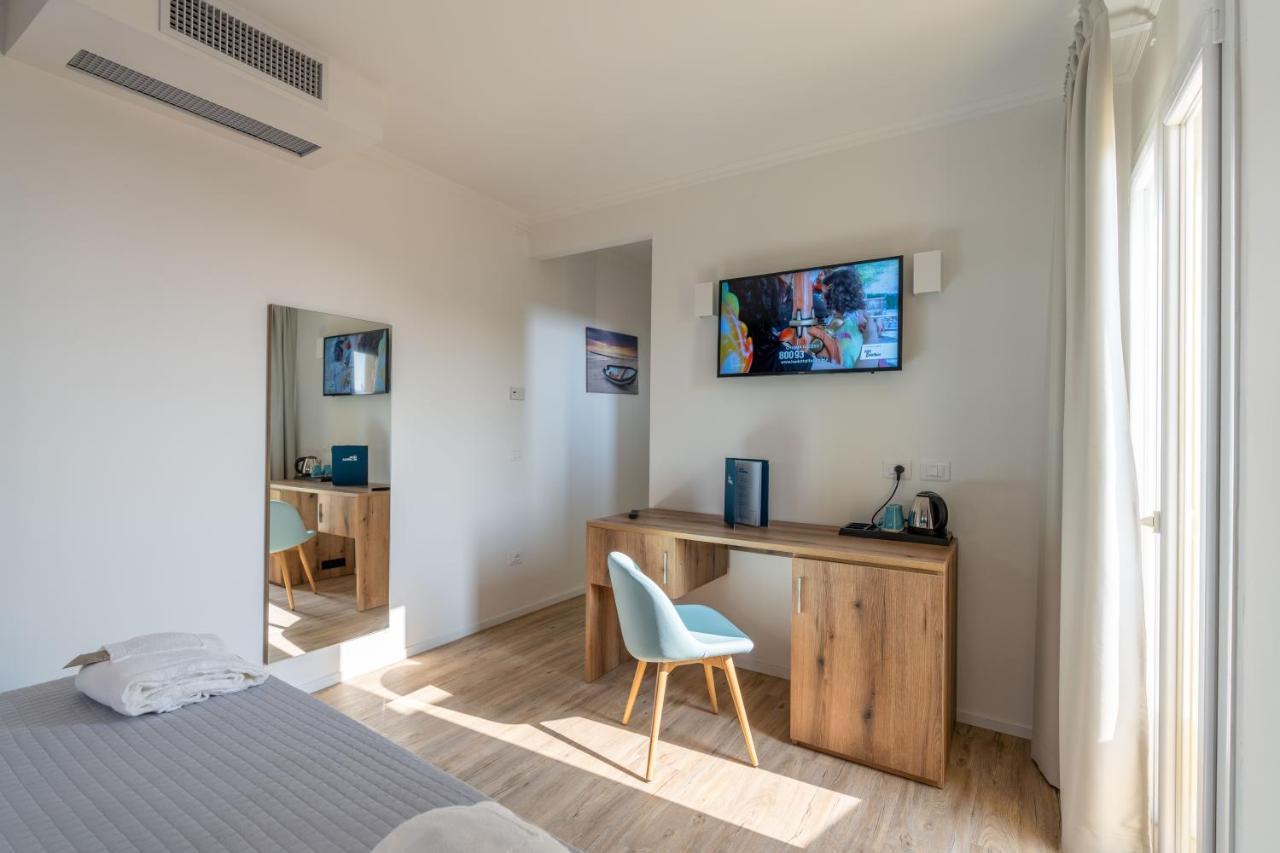 Hotel Mondial Lido di Jesolo Luaran gambar