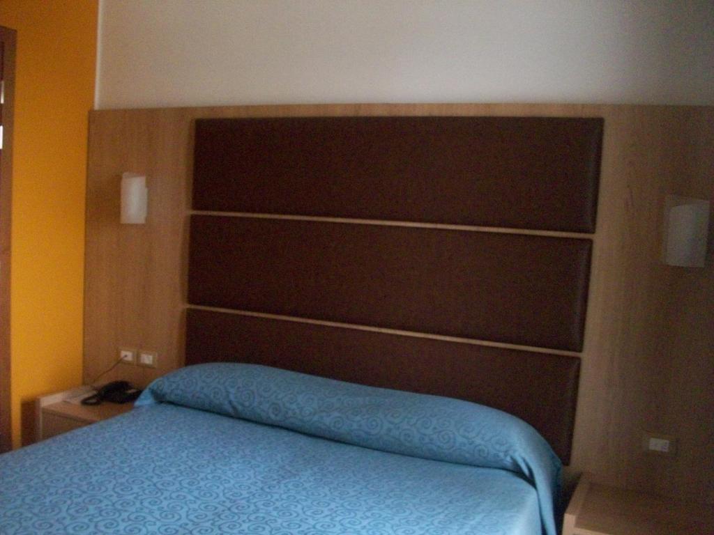 Hotel Mondial Lido di Jesolo Bilik gambar