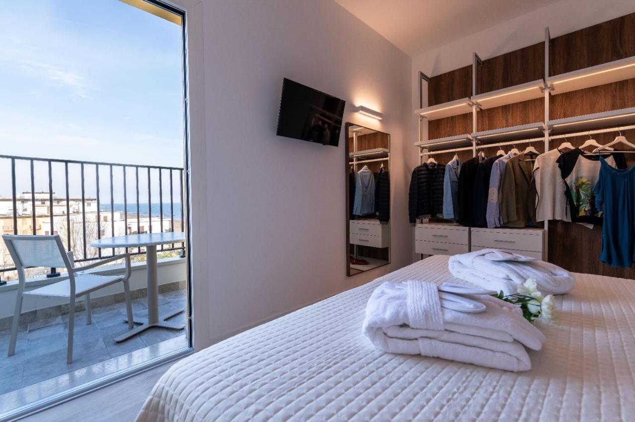 Hotel Mondial Lido di Jesolo Luaran gambar