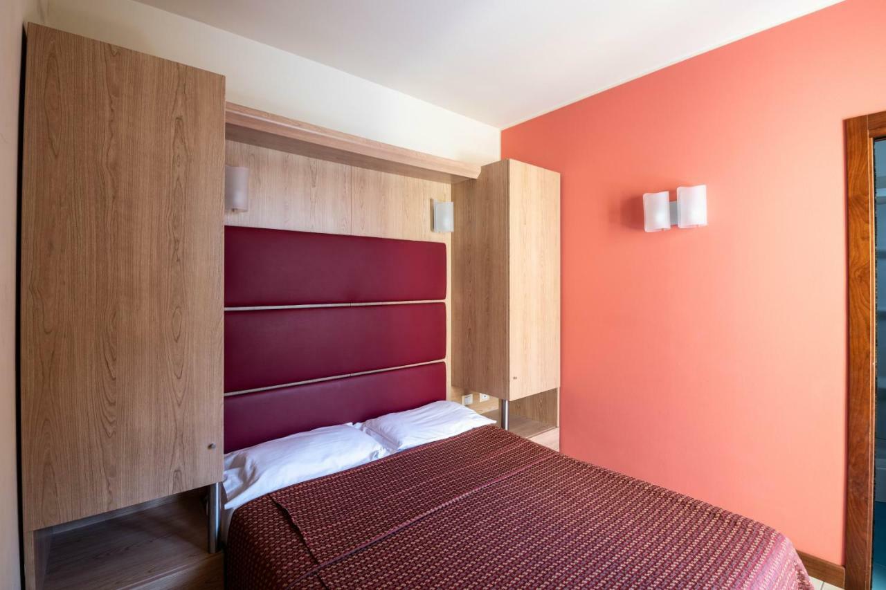 Hotel Mondial Lido di Jesolo Luaran gambar